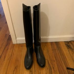 Generic black leather riding boots